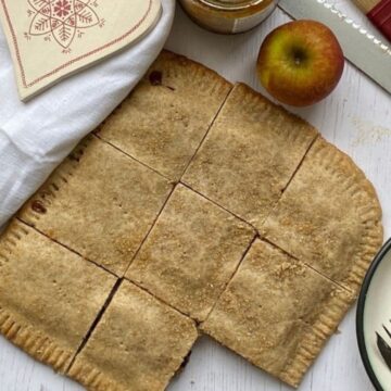 Apple and mincemeat squares cut into slices.